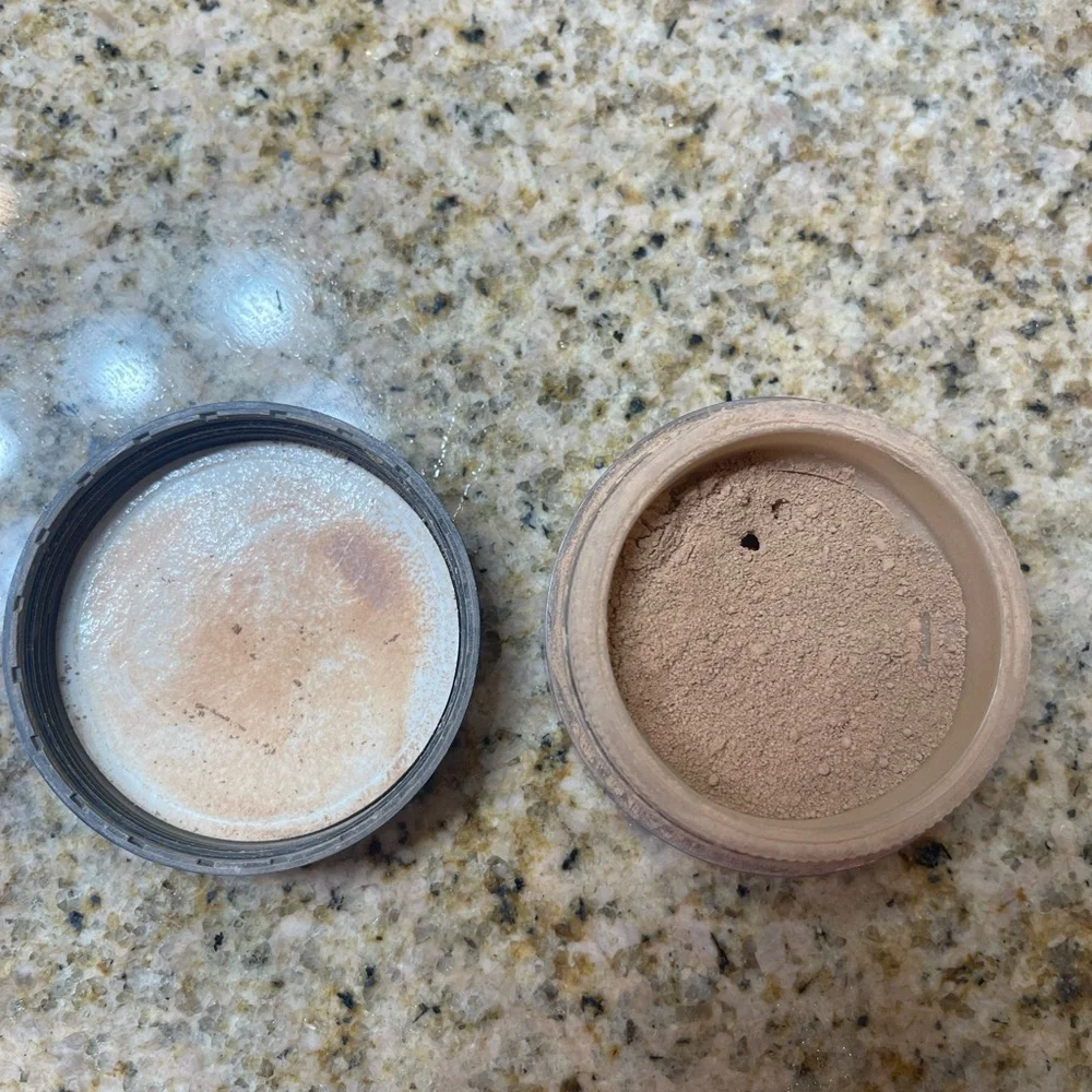 Bare Minerals Original Loose Powder Foundation in Golden Nude